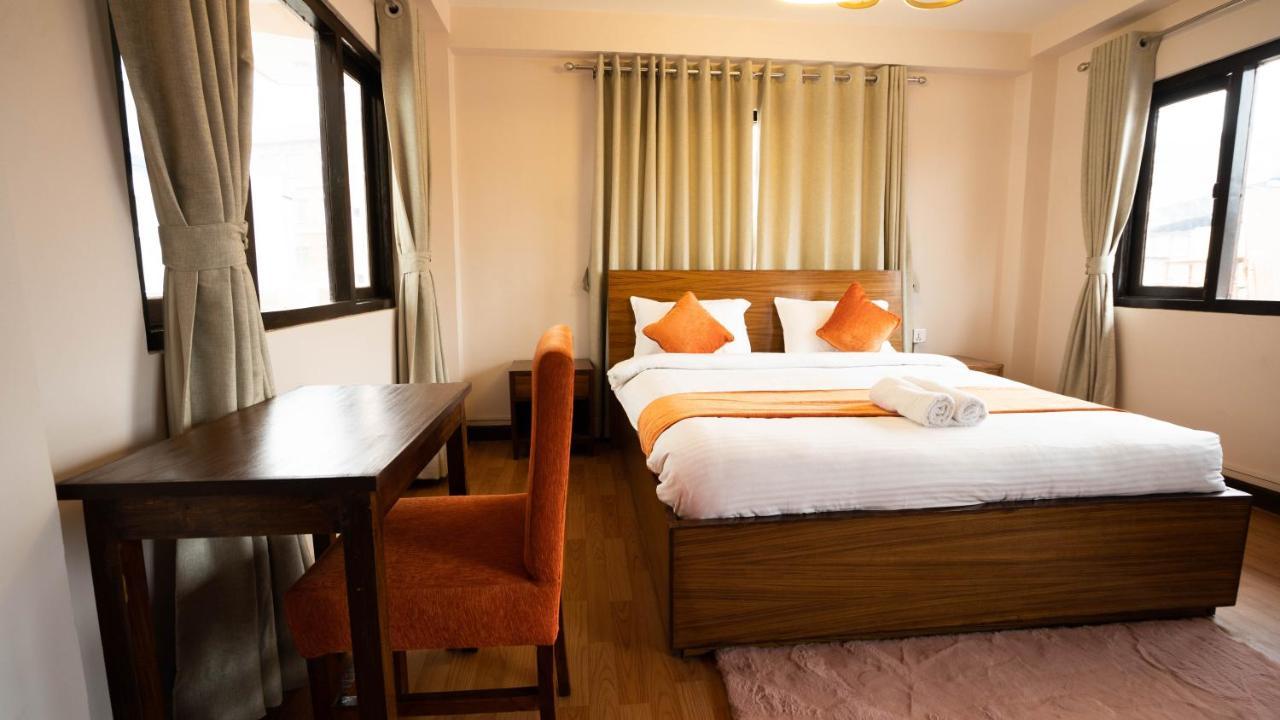 Hotel Pala カトマンズ エクステリア 写真