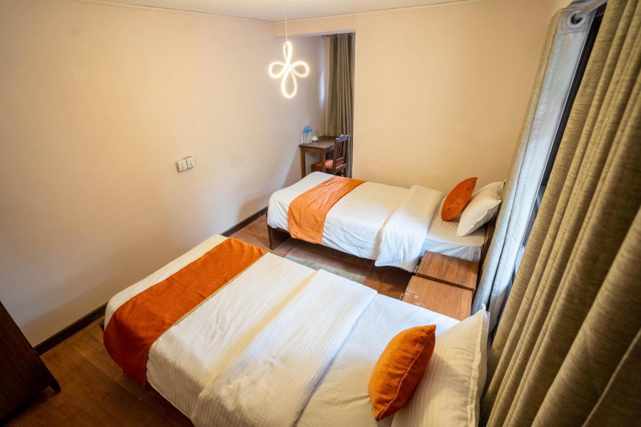 Hotel Pala カトマンズ エクステリア 写真