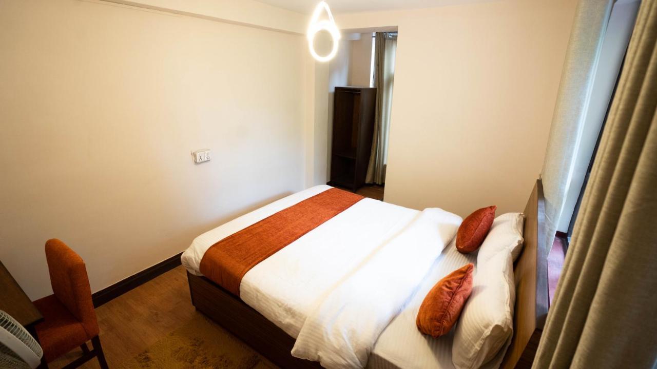 Hotel Pala カトマンズ エクステリア 写真